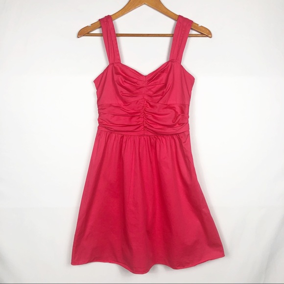 Apron style, sleeveless fuchsia dress by Express - Picture 1 of 8